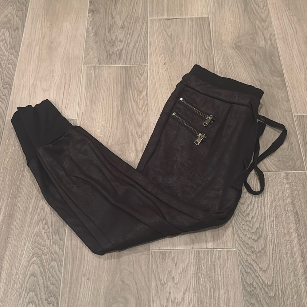 Brooklyn Karma Women’s Black Sweatpants Size S